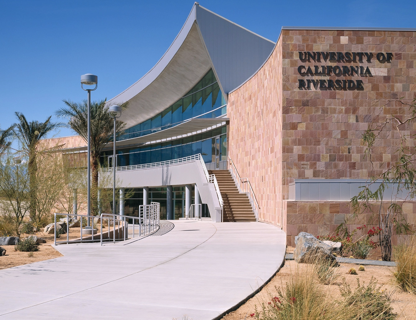 加州大学河滨分校