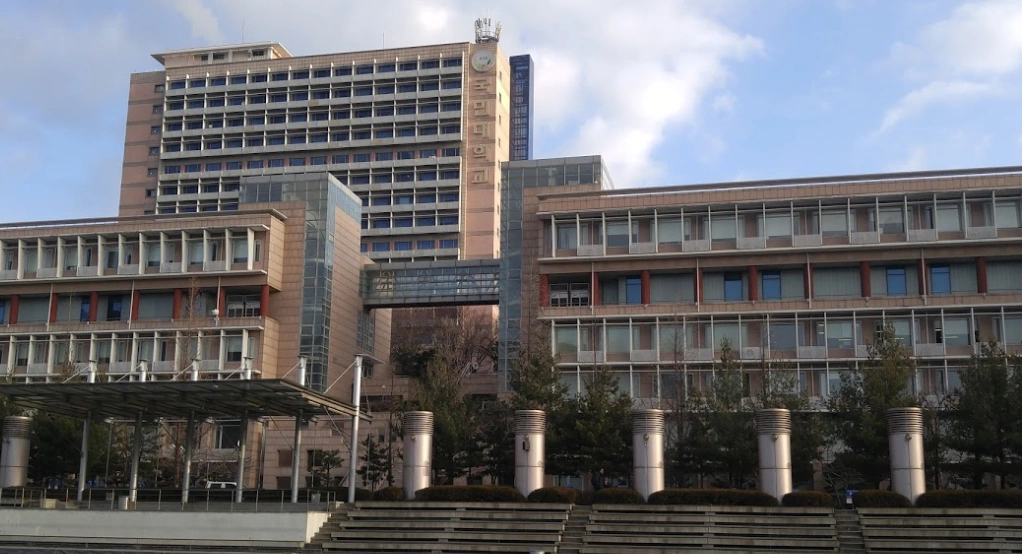 国民大学
