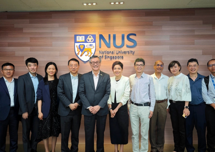 新加坡国立大学