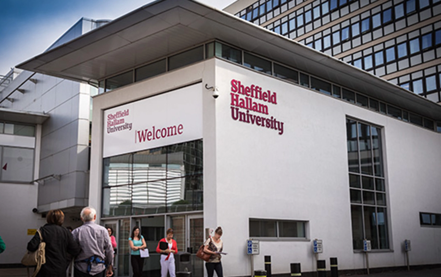 谢菲尔德哈勒姆大学