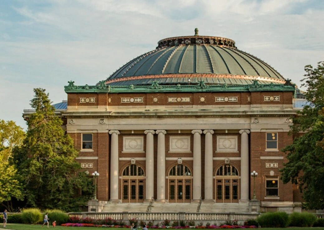 伊利诺伊大学香槟分校